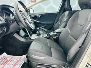 VOLVO V40 2017 2.0D E6 Garantie 12 Luni Rate Avans 0 Doar Cu Buletinul - imagine 14