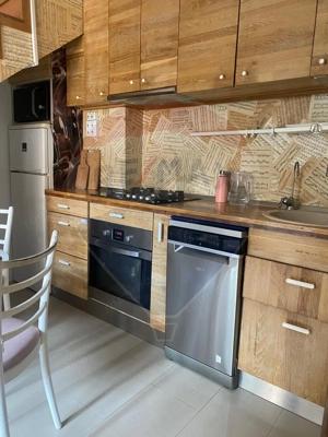 Comision 0% pentru chirias | Casa deosebita cu curte | Zona centrala - imagine 4