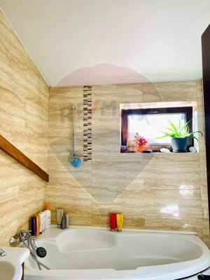 Comision 0% pentru chirias | Casa deosebita cu curte | Zona centrala - imagine 9