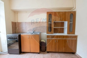 Apartament cu 3 camere mobilat | zona Materna | etaj 1