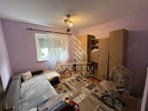Apartament la etaj interemediar, 3 camere, 55 mp, Zona Girocului - imagine 3