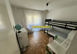 De Vanzare Apartament 4 camere decomandat 83 mp etaj 1 finisat complet - imagine 13