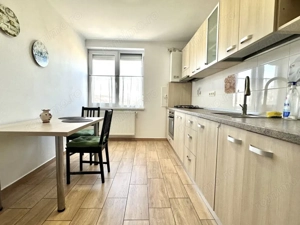 APARTAMENT 2 CAMERE DECOMANDAT I CETATEI BLOC NOU I MOBILAT I PARCARE I