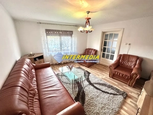 Casa 6 camere 300 mp utili de vanzare Centru cu spatiu comercial teren 400 mp