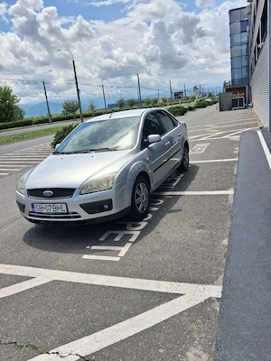 vând sau schimb ford focus  - imagine 4