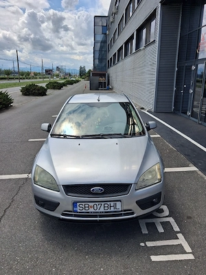 vând sau schimb ford focus  - imagine 3