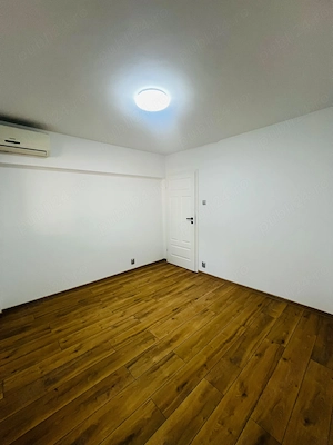 Apartament 4 camere, 85mp, Tineretului 27, Parter, vis- -vis de parc   Posibil chirie - imagine 2