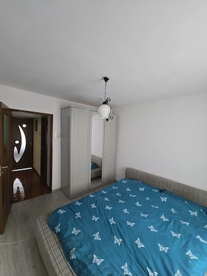 Vând apartament cu 3 camere - zona Astra - Zorilor - imagine 2