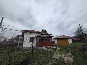 VÂND casă + teren vălenii de munte Prahova 