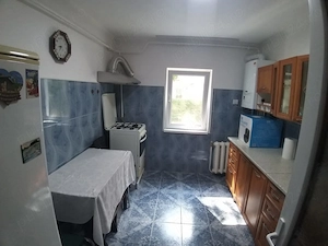 vând apartament - imagine 2