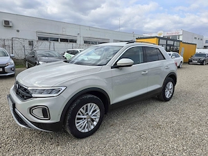 Volkswagen T-ROC 2023 - imagine 6