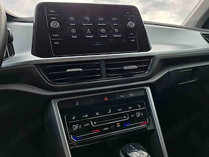 Volkswagen T-ROC 2023 - imagine 12