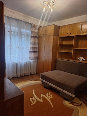 Închiriez apartament  - imagine 5