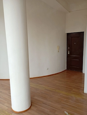Apartament de 3 camere de vanzare - imagine 4