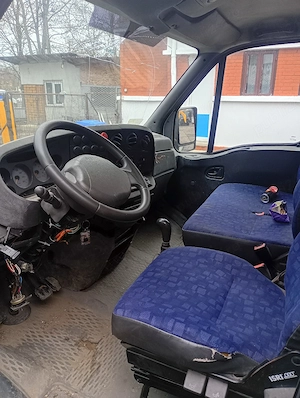 vand Iveco  - imagine 2