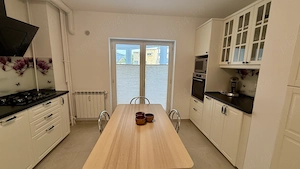 Apt. 3 cam.   90 mp  in zona Bd Unirii - imagine 7