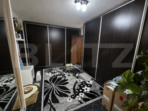 Apartament de vânzare – zonă centrală, 50 mp, ideal și pentru spațiu comercial