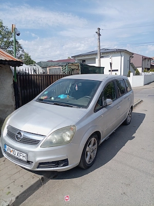 Opel Zafira B 1.9 TDCI - imagine 2