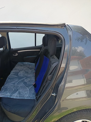 Dacia Sandero ,1,6 din 2008 - imagine 4