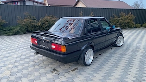 Vand Bmw e30 325ix Automat   Istoric   Trapa   Geamuri Electrice   Pilot   Variante 24.000  - imagine 4