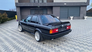 Vand Bmw e30 325ix Automat   Istoric   Trapa   Geamuri Electrice   Pilot   Variante 24.000  - imagine 2