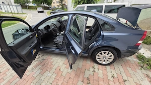 Volvo s40 1.6 diesel  - imagine 5