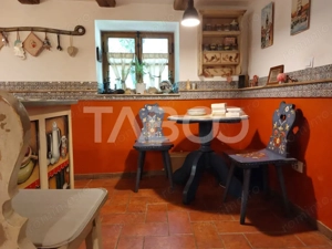 Casa saseasca P+1E+M 216 mpu curte libera 175 mp Cisnadioara - imagine 16