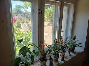 30 min Mangalia(42km),1 ora Constanta(63km),1 ora de Balcik,,casa din piatra
