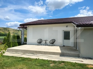 Casă individuală în natură, 4 camere, teren 1400 mp, în Suatu - imagine 17