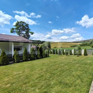 Casă individuală în natură, 4 camere, teren 1400 mp, în Suatu - imagine 20