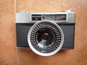 Aparat foto Yashica Minister 3