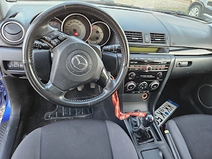 Mazda 3 In rate fixe  - imagine 5