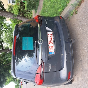 Opel Zafira Tourer 6+1 - imagine 2