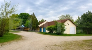 Casă cu 3 apartamente+garaje - 372 mp și teren liber, 1.413 mp în Deva  - imagine 5