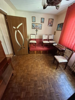 Vând apartament cu 2 camere confort 1 semidecomandat bloc de 4 etaje  - imagine 4