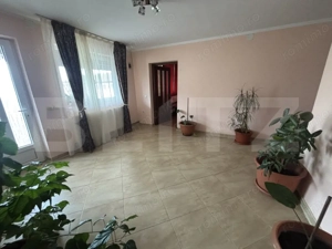 Casa + Spatiu comercial, 566 mp - in Bradet - imagine 6