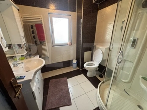 Casa + Spatiu comercial, 566 mp - in Bradet - imagine 7