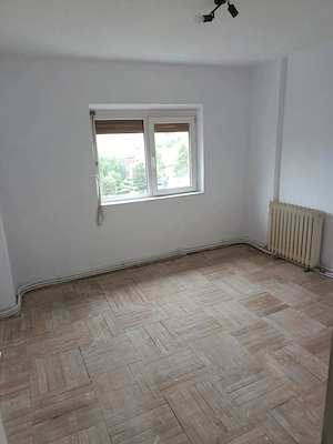 Apartament 3 camere, decomandat, pe Bulevardul Decebal, 66,76 mp utili + balcon (zona LIDO  Spital) - imagine 4