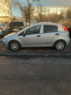 Vând  schimb Fiat Punto  - imagine 7