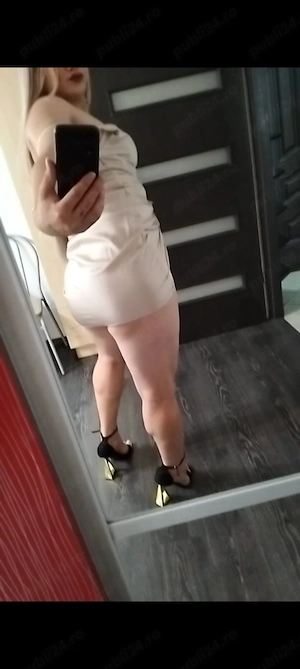 Submissive 25 ani ! Răspund doar mesaj Whatsapp !