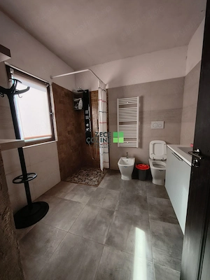 Casa spatioasa la drum european, acces rapid Iasi Podu Iloaiei - imagine 4