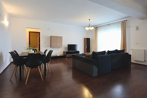 Proprietar vând apartament 3 camere, Arad, Subcetate, str. Diogene, complex Bermo - imagine 2
