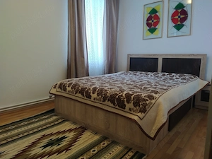 Proprietar închiriez apartament cu 3 camere decomandat zona Onix - imagine 3