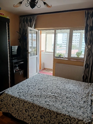 Vând apartament 3 camere  - imagine 5
