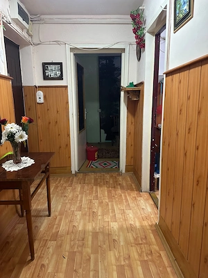 Apartament cu 3 camere la parter. - imagine 9