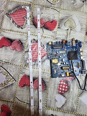 Dezmembrez tv Nei 32ne4505