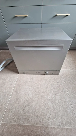 Mașină de spălat Bosch compactă
