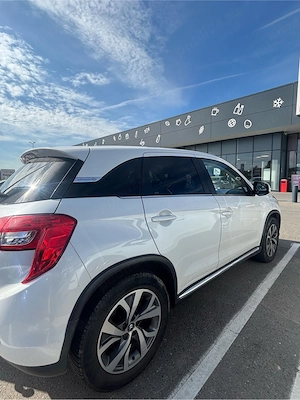 Citroen C4 Aircross 1.8 Diesel   150 CP An fabricație 2012 - imagine 3
