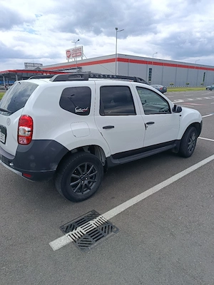 Duster 1.6 benzină 16 valve  - imagine 2