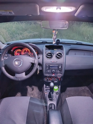 Duster 1.6 benzină 16 valve  - imagine 7